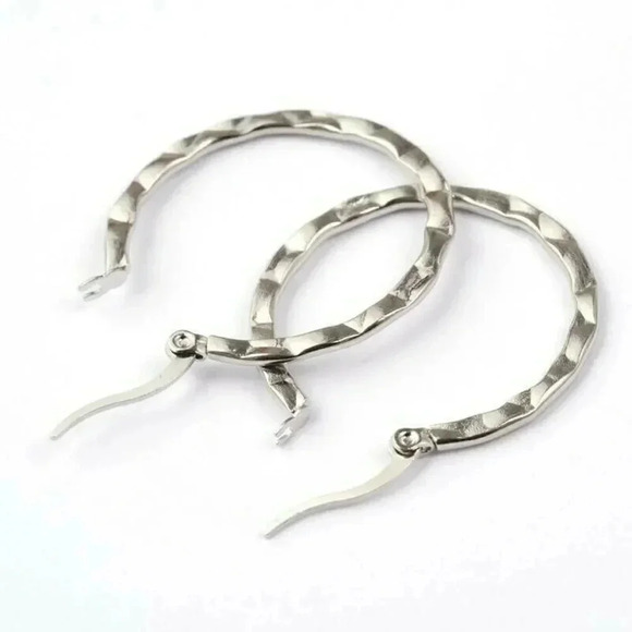 Surgical Stainless Steel Silver Round Fancy Quilted Hoop Earrings 31mm - Picture 2 of 2